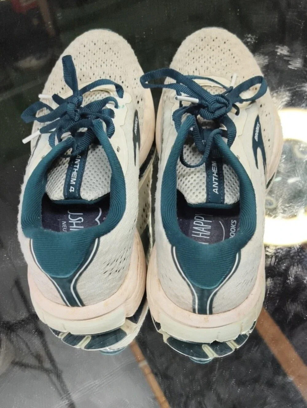 Brooks Women's 7 Anthem 4 Teal and White Mesh Running Sneakers